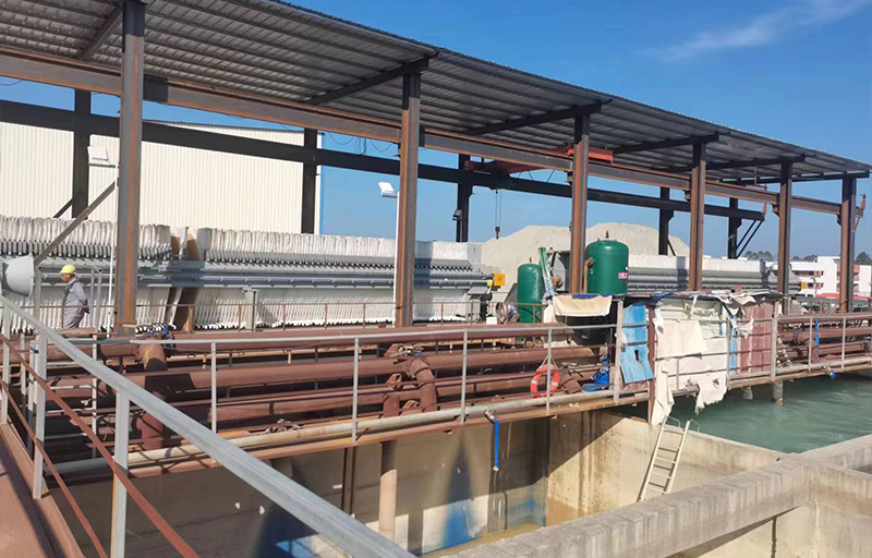 高壓壓濾機(jī)xmzd2000-145pc現(xiàn)場實(shí)拍